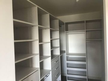 Departamento RETASADO, en VENTA, a estrenar, con 3 dormitorios y balcón terraza en Tigre Centro
