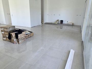 CASA DE 5 AMBIENTES A ESTRENAR CON JARDIN EN BARRIO ACACIAS, PUERTOS DEL LAGO, ESCOBAR. VENTA, ALQUILER
