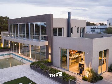 Departamento de 2 dormitorios en Venta en El Collado Condominio Privado, Valle Escondio