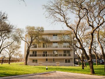 Departamento de 2 dormitorios en Venta en El Collado Condominio Privado, Valle Escondio