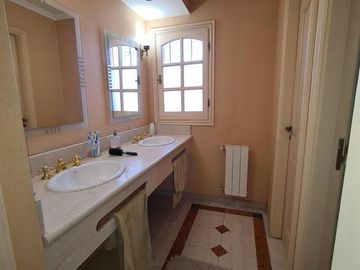 Barrio Urca - casa en venta 3/4 dormitorios - Córdoba