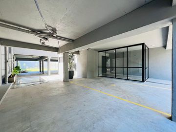 Departamento de 2 ambientes CON DETALLES DE CATEGORÍA en venta, en San Isidro.