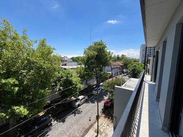 Departamento de 2 ambientes CON DETALLES DE CATEGORÍA en venta, en San Isidro.