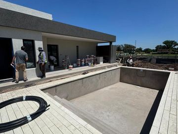 Venta Casa en Canning - Canning Chico - 3 dormitorios - A ESTRENAR