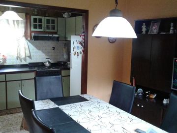 VENTA PH  4 AMB 150 M2 PARRILLA QUINCHO VALENTIN ALSINA LANUS