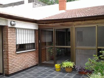 VENTA PH  4 AMB 150 M2 PARRILLA QUINCHO VALENTIN ALSINA LANUS