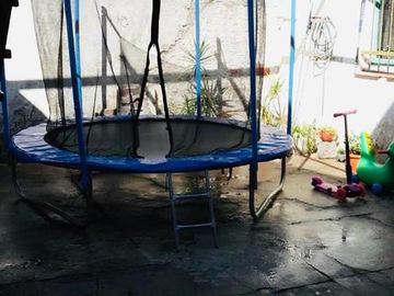 Venta casa 7 ambientes con posibilidad de dividir en 2 casas independientes