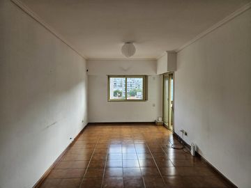 3 Ambientes con Cochera y Baulera en  Palermo