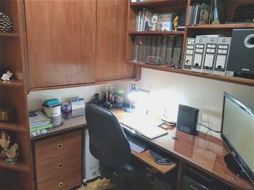 OPORTUNIDAD EXCELENTE SEMIPISO 4 AMB AL FRENTE C/ Dep SERVICIO y BALCÓN