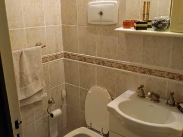 OPORTUNIDAD EXCELENTE SEMIPISO 4 AMB AL FRENTE C/ Dep SERVICIO y BALCÓN