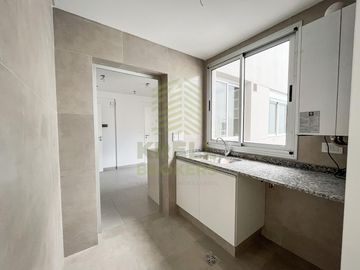 Hermoso departamento de 4 ambientes con dependencia - ENJOY INDEPENDENCIA