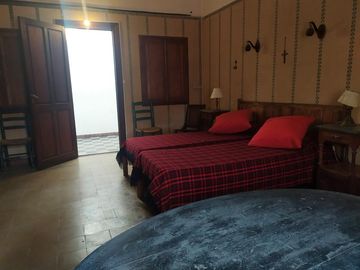 Hermoso Chalet en Venta - Anisacate - 200 mts del Río