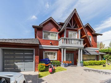 Casa en venta en Campos de Alvarez, Francisco Alvarez, Moreno