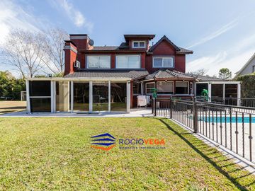 Casa en venta en Campos de Alvarez, Francisco Alvarez, Moreno