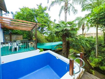 Casa en venta Rosario Arroyito Jardín Pileta.