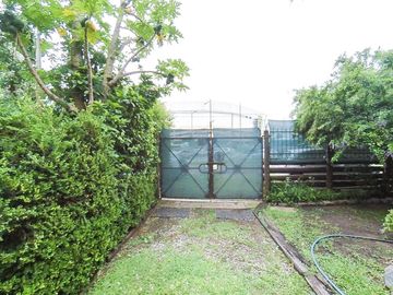 Casa en venta Rosario Arroyito Jardín Pileta.