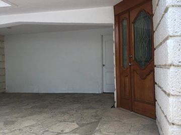 Casa en Venta en Paseo del Pedregal; Jardines de la Montaña