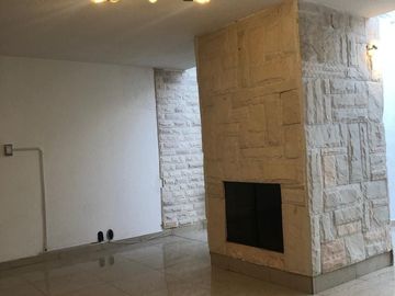 Casa en Venta en Paseo del Pedregal; Jardines de la Montaña