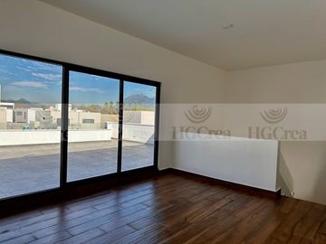 CASA EN VENTA EN CARRETERA NACIONAL