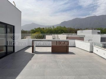 CASA EN VENTA EN CARRETERA NACIONAL