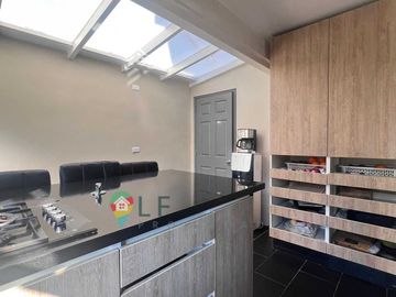 Casa en venta en HUECHURABA