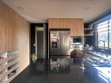 Casa en venta en HUECHURABA