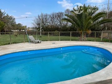 Casa en Venta en C35425 - Venta Parcela con Casa en Condominio Lampa - 6D3B2E - 5511Mts