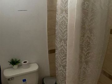 Casa en Venta en C35425 - Venta Parcela con Casa en Condominio Lampa - 6D3B2E - 5511Mts