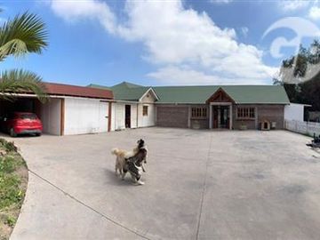 Casa en Venta en C35425 - Venta Parcela con Casa en Condominio Lampa - 6D3B2E - 5511Mts