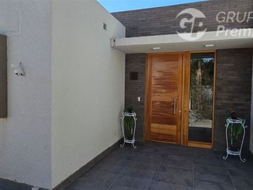 Casa en Venta en D46374 - Venta Casa Condominio Alto Jahuel - 4D4B4E