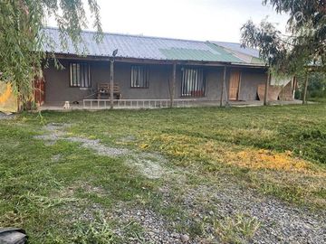 Casa en Venta en Parcela con casa longavi, Sector la tarcera