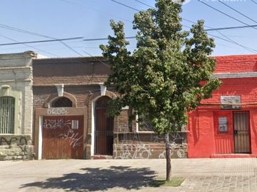 Casa en Venta en D55158 - Venta Casa en Santiago Centro Sur - 4D1B1E1Bo