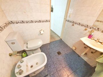 VENTA CASA 6 AMB 142 M2 AVELLANEDA PIÑEYRO