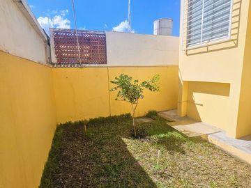 CASA 4 RECÁMARAS ZONA NORTE VERACRUZ EN EXCELENTE ESTADO