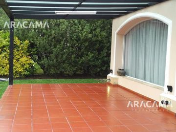 VENTA CASA EN SAINT THOMAS - CANNING