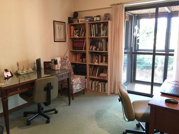 Venta departamento de 4 ambientes con cochera, en La Lucila