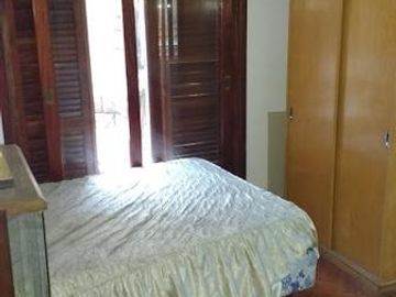 VENTA CASA 6 AMB 328 M2 COCHERA LANUS OESTE
