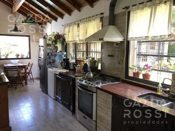Casa - Longchamps