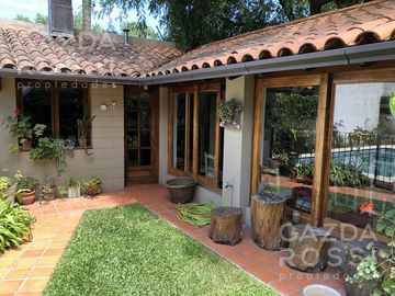 Casa - Longchamps