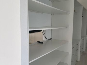 Importante propiedad de diseño moderno a la venta en barrio La Horqueta, Canning