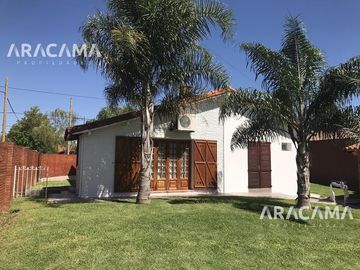 Juan B. Justo y B. Roldan - Barrio Uno