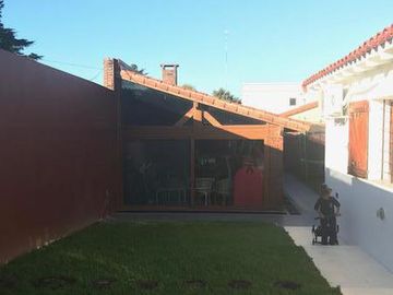 Juan B. Justo y B. Roldan - Barrio Uno