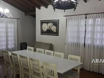 Juan B. Justo y B. Roldan - Barrio Uno