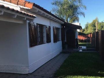 Juan B. Justo y B. Roldan - Barrio Uno