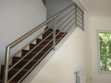 Casa - Dúplex - Adrogué - CATEGORÍA!!!