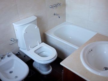 Casa - Dúplex - Adrogué - CATEGORÍA!!!