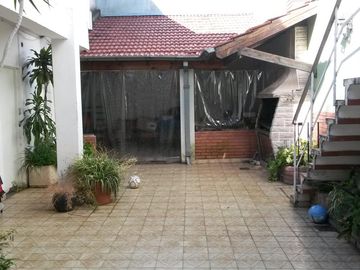 PH 3 ambientes con patio y terraza