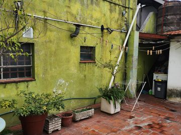 PH 3 ambientes con patio y terraza