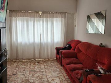 PH 3 ambientes con patio y terraza