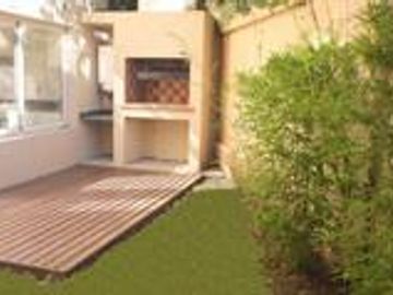 Casa / Dúplex - Adrogué - CATEGORÍA!!!